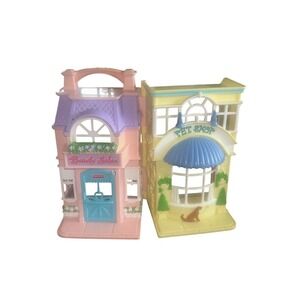 Mattel Fisher Price 2001 Sweet Streets Beauty Salon & Pet Shop Vintage